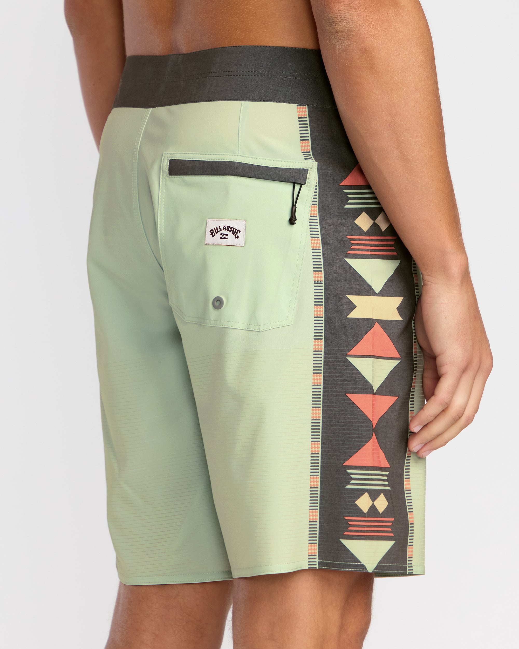 Sundays Airlite 19" Boardshorts - Green Ash