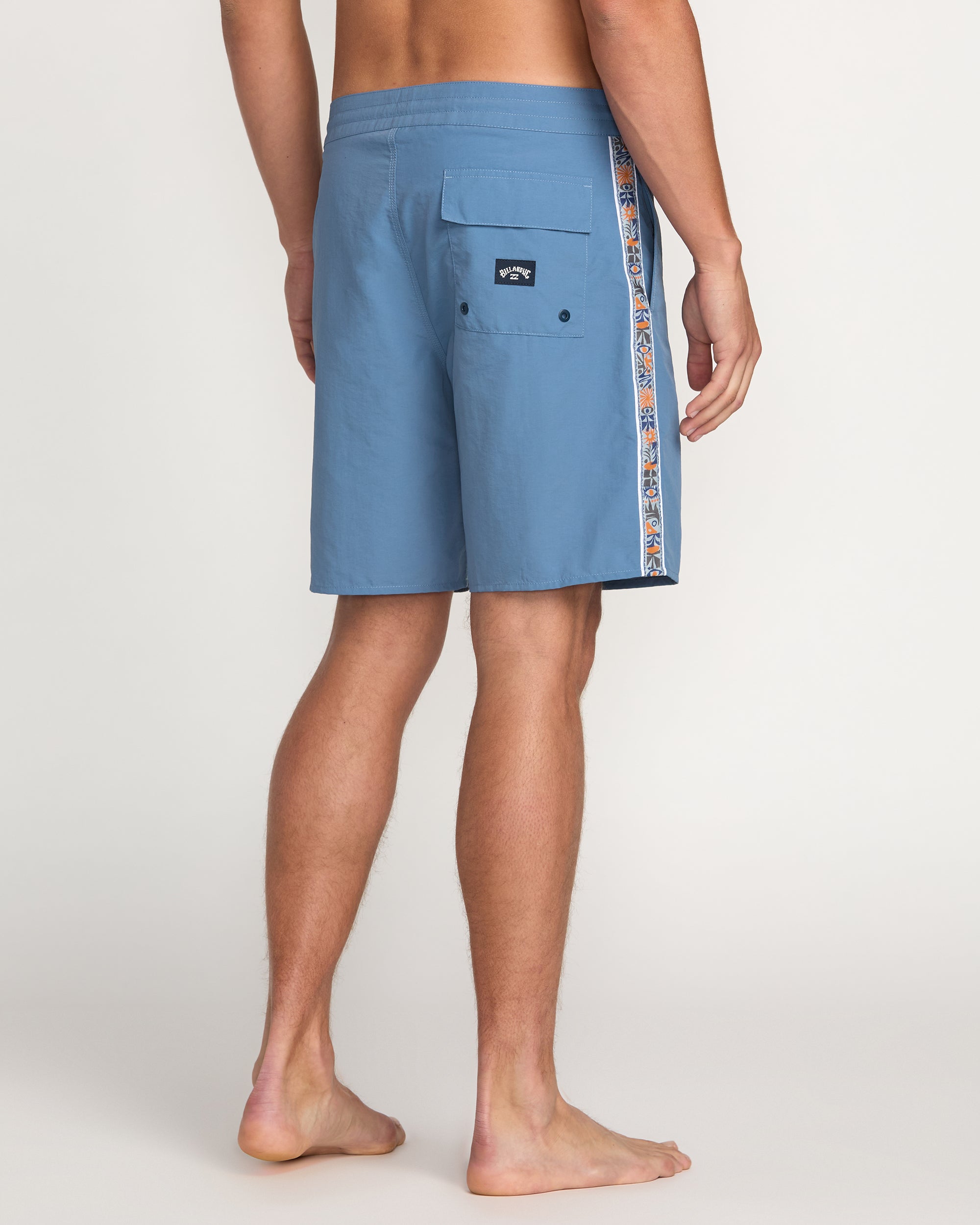 Wategos Lo Tide 19" Boardshorts - Carolina Blue