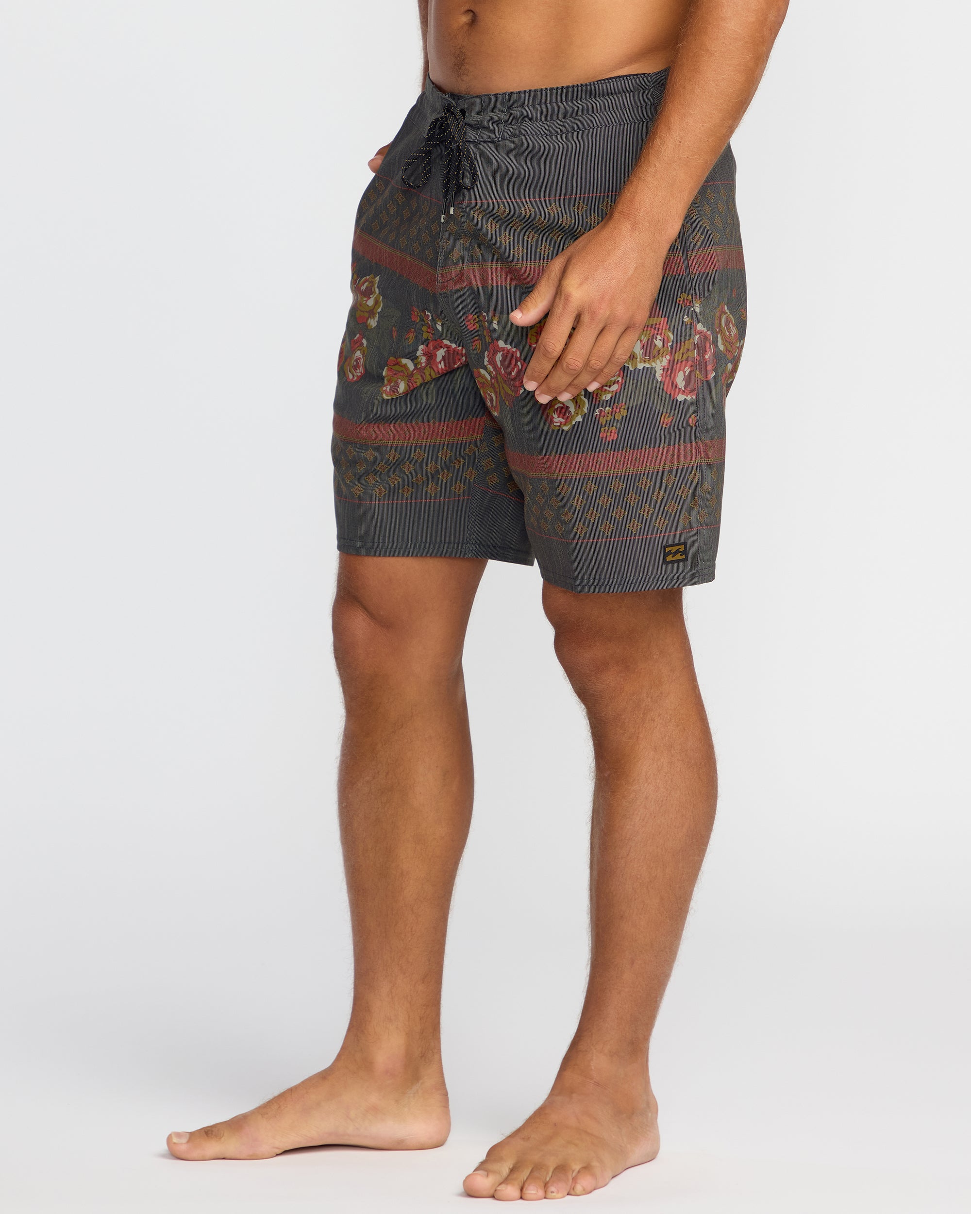 Sundays Lo Tide 19" Boardshorts - Black