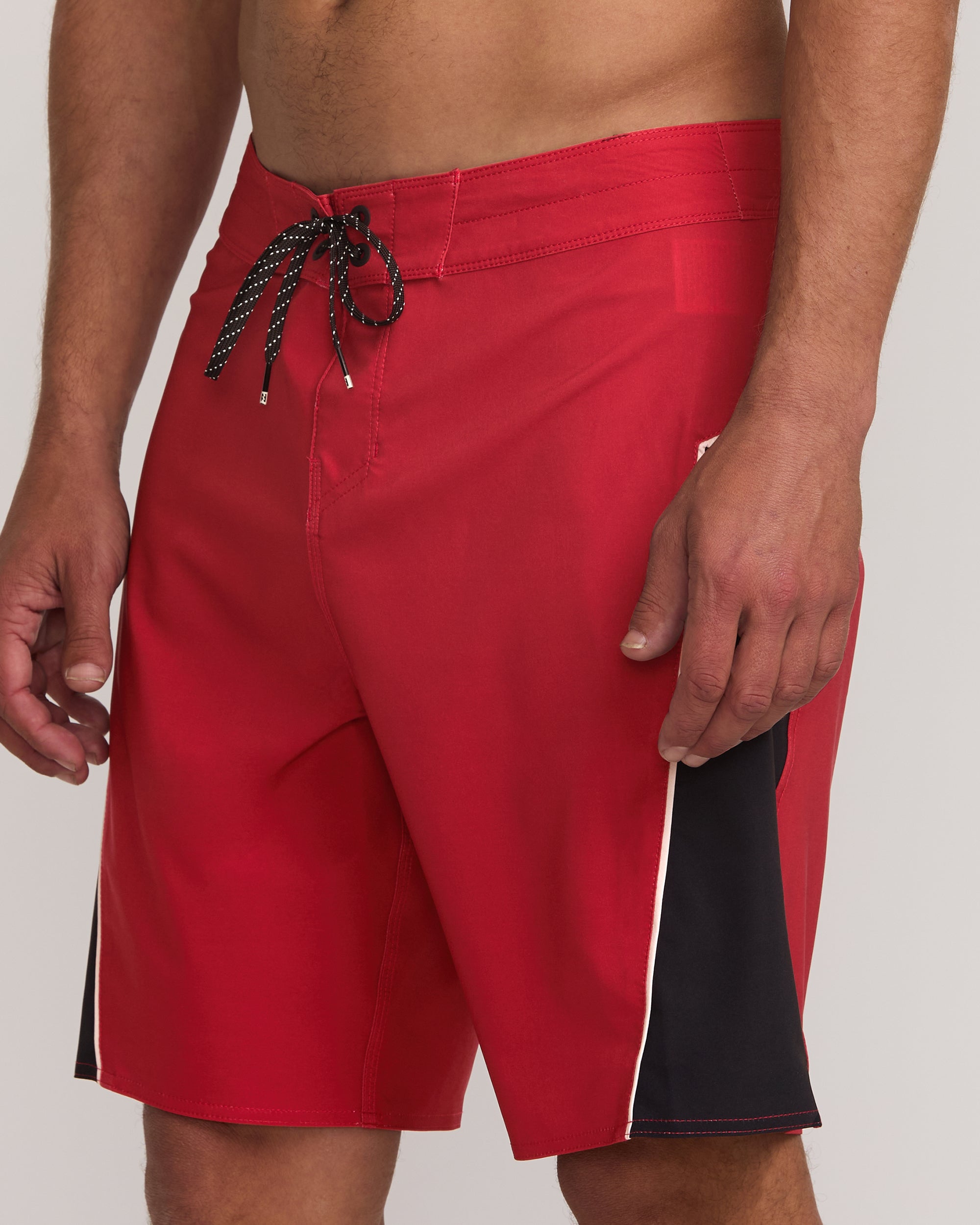 Straddie Pro Performance 20" Boardshorts - Scarlet