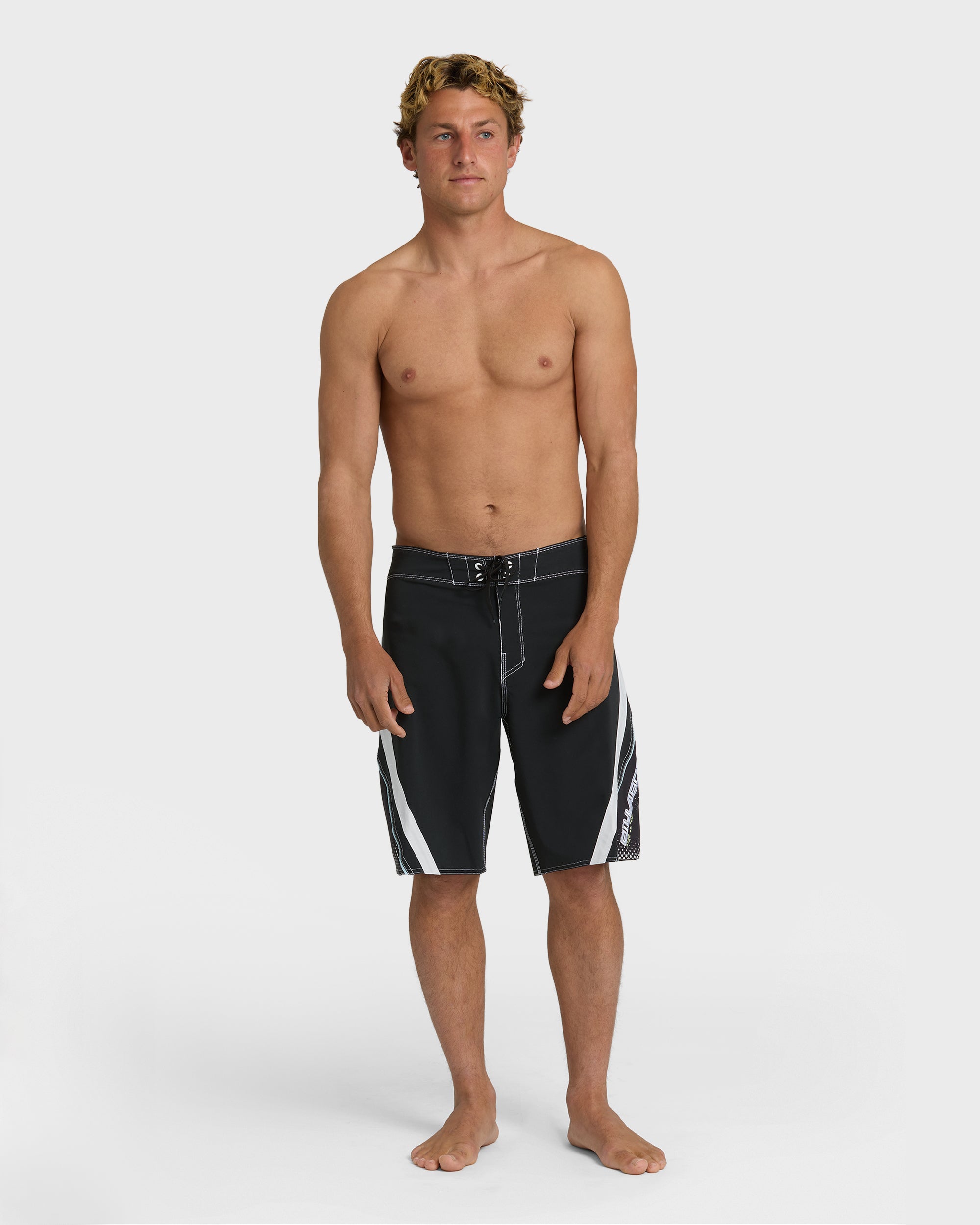 Fluid 2k Pro 21" Boardshorts - Black/White - Black
