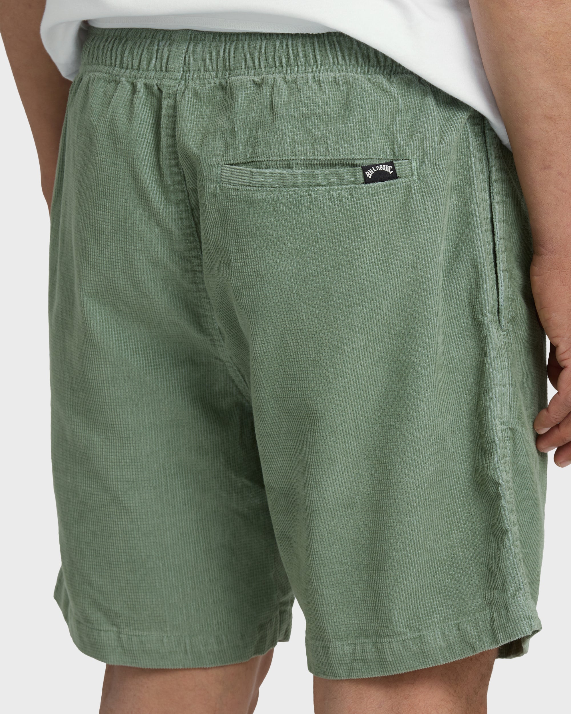 Larry Layback 19" Cord Shorts - Moss