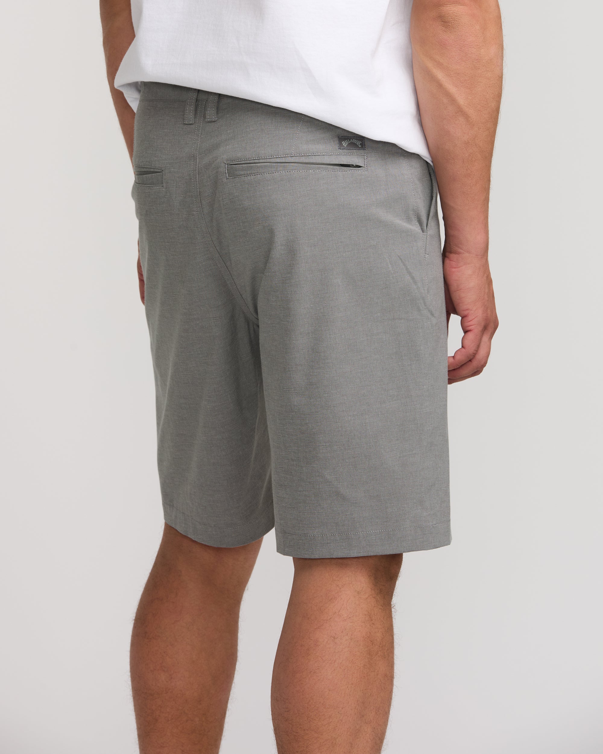 Crossfire Submersible 21" Hybrid Shorts - Gray
