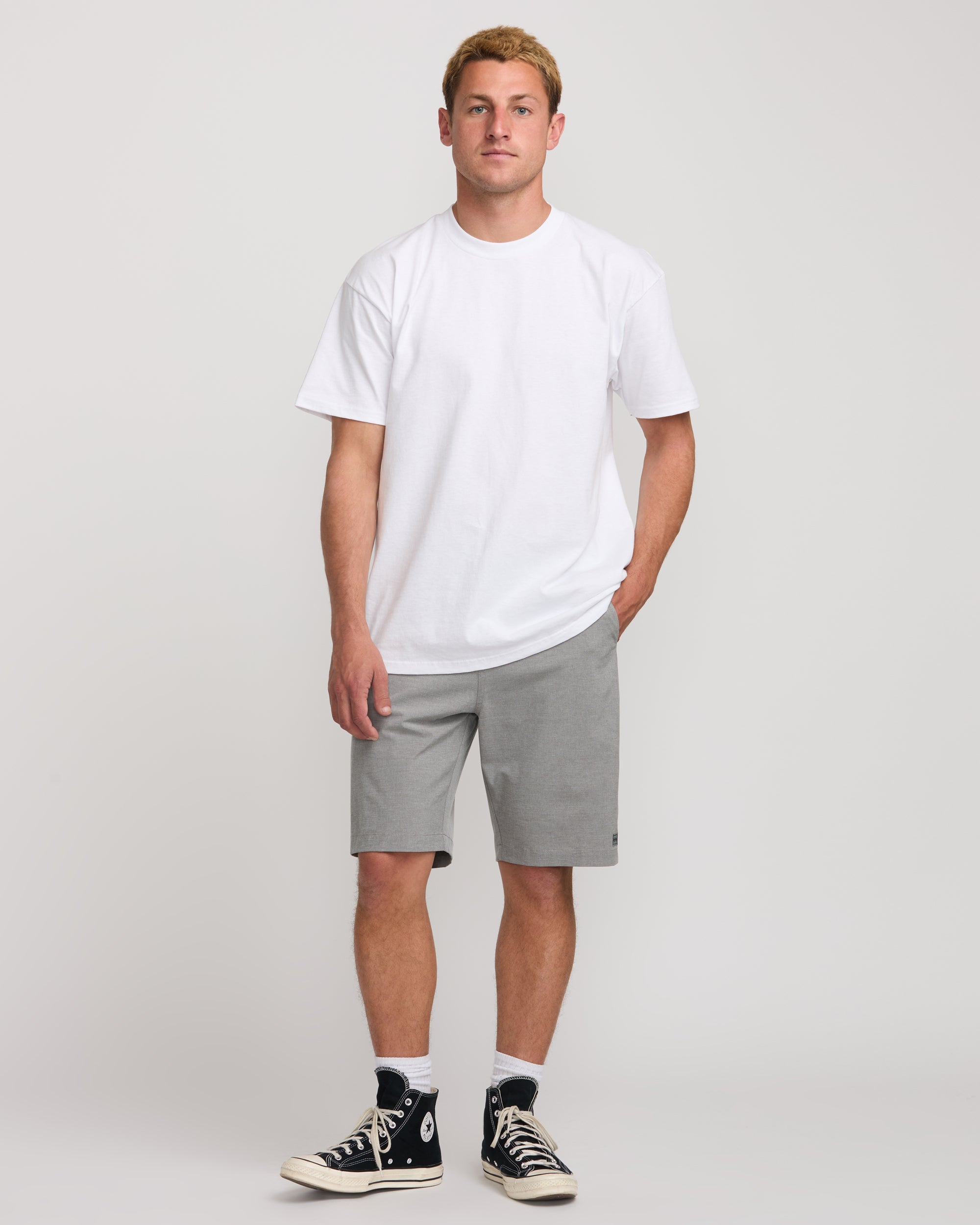 Crossfire Submersible 21" Hybrid Shorts - Gray