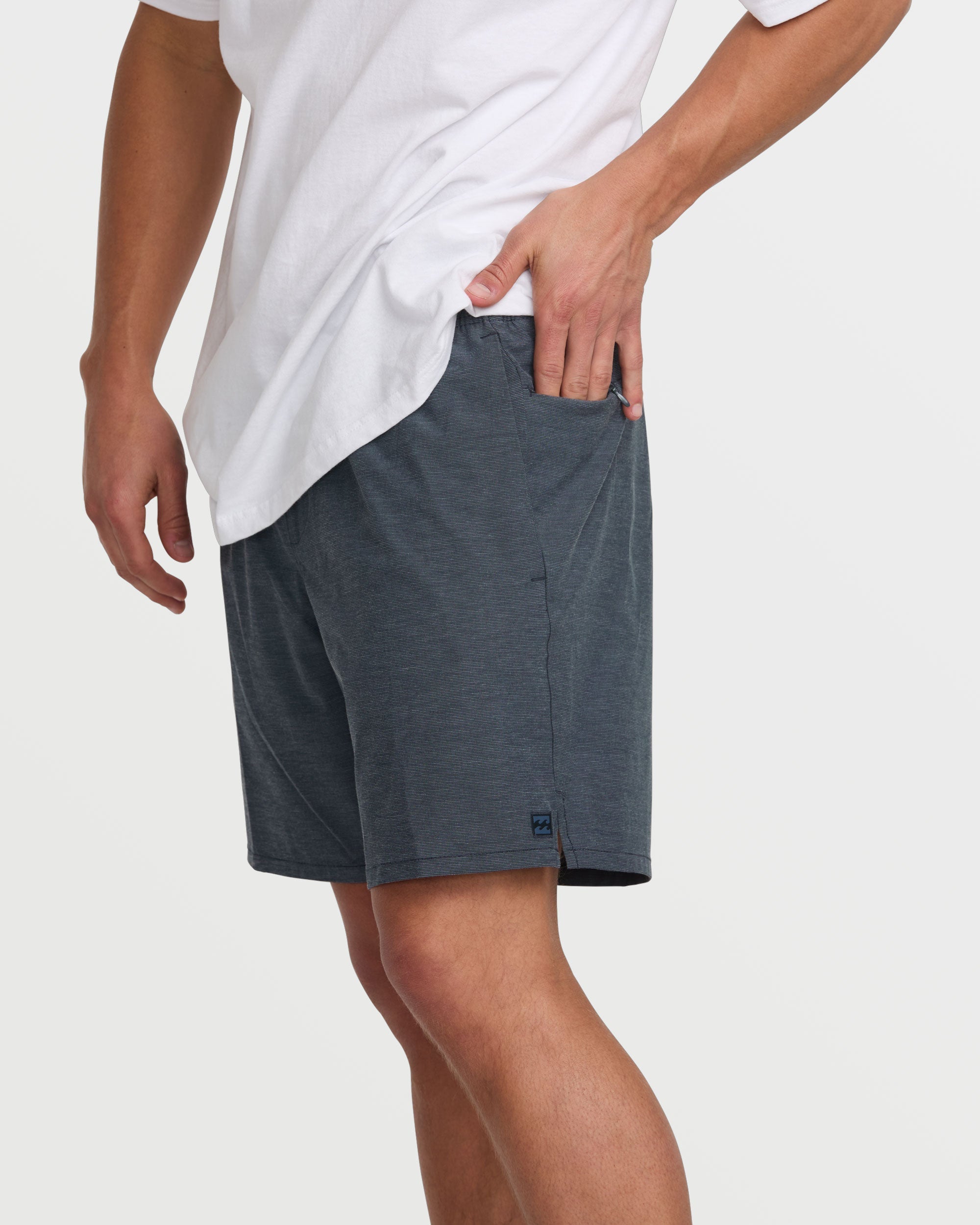 Crossfire Submersible 18" Hybrid Shorts - Navy