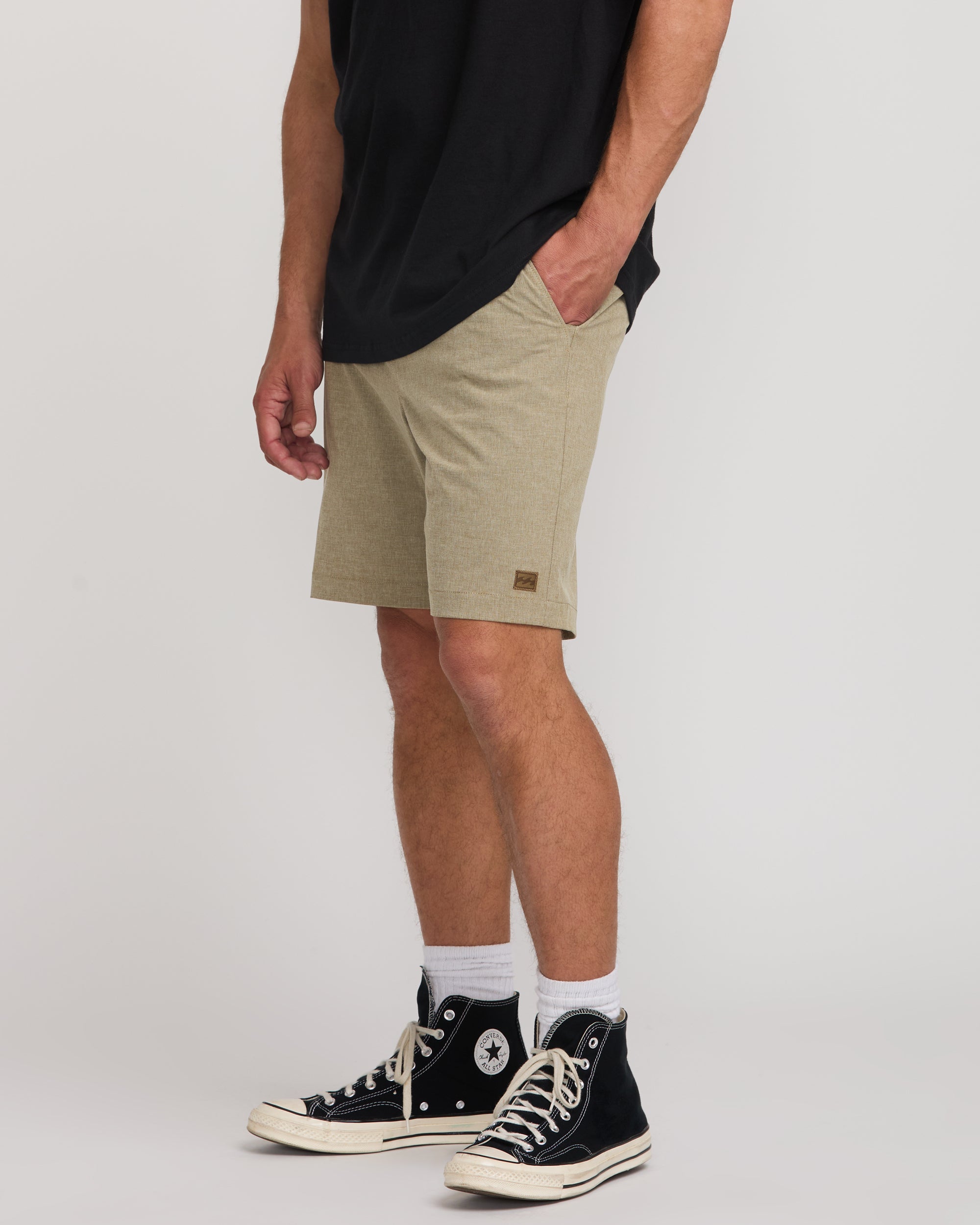 Crossfire Submersible 19" Hybrid Shorts - Khaki