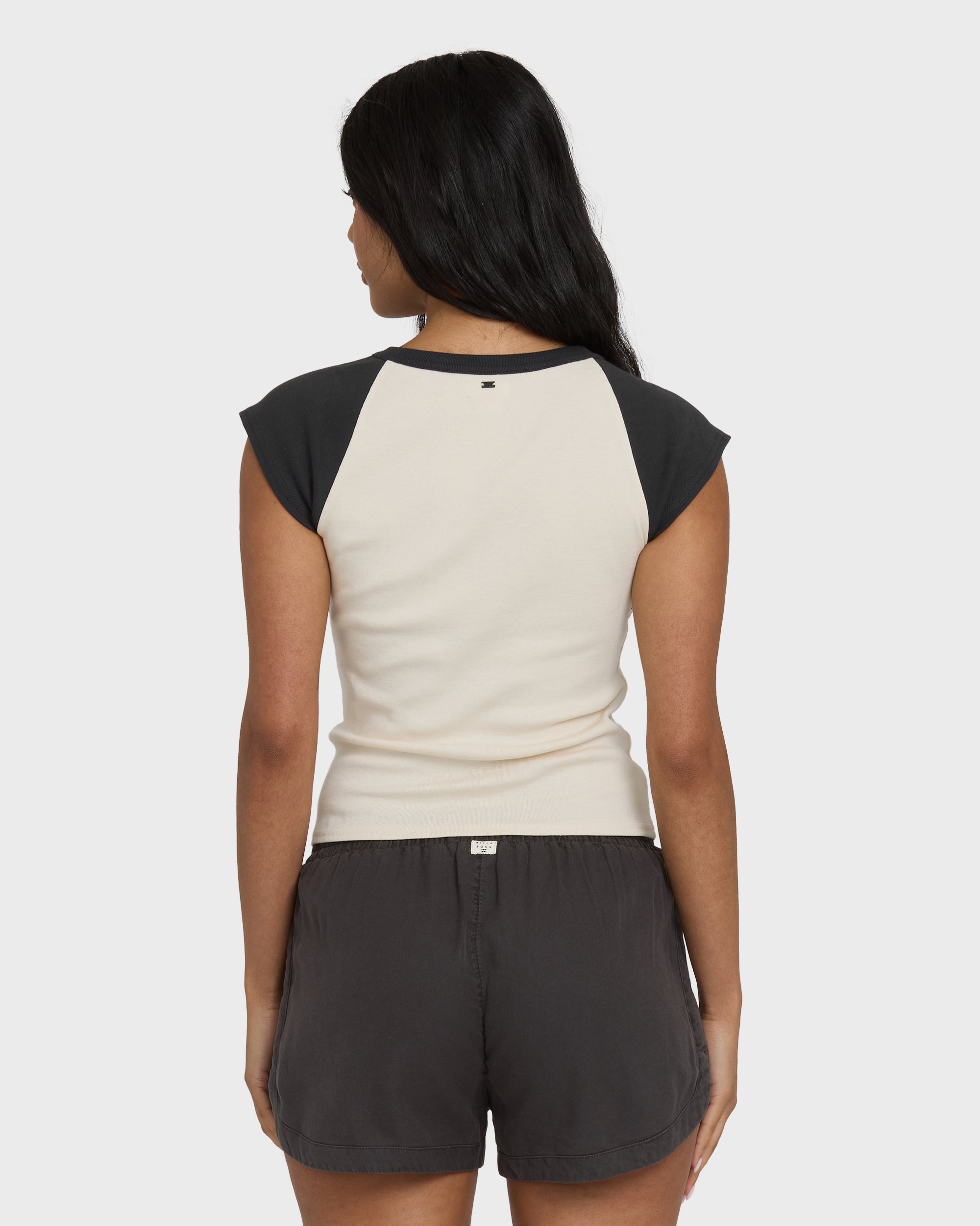 Des Tropic Short Sleeve Raglan Top - White Cap