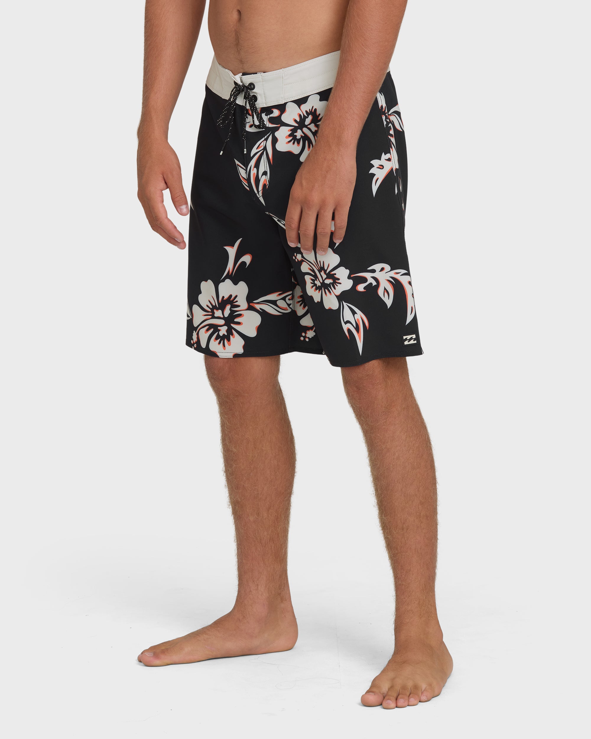 Sundays Pro 19" Boardshorts - Black
