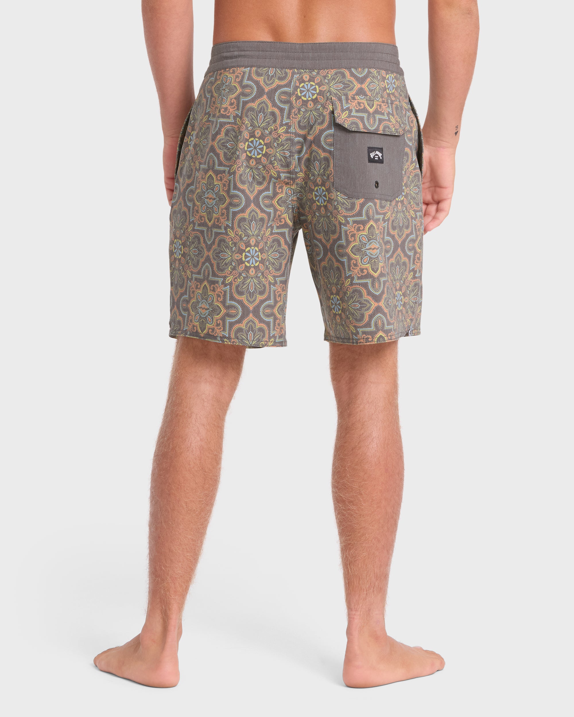 Good Times Lo Tide 17.5" Boardshorts - Slate Black