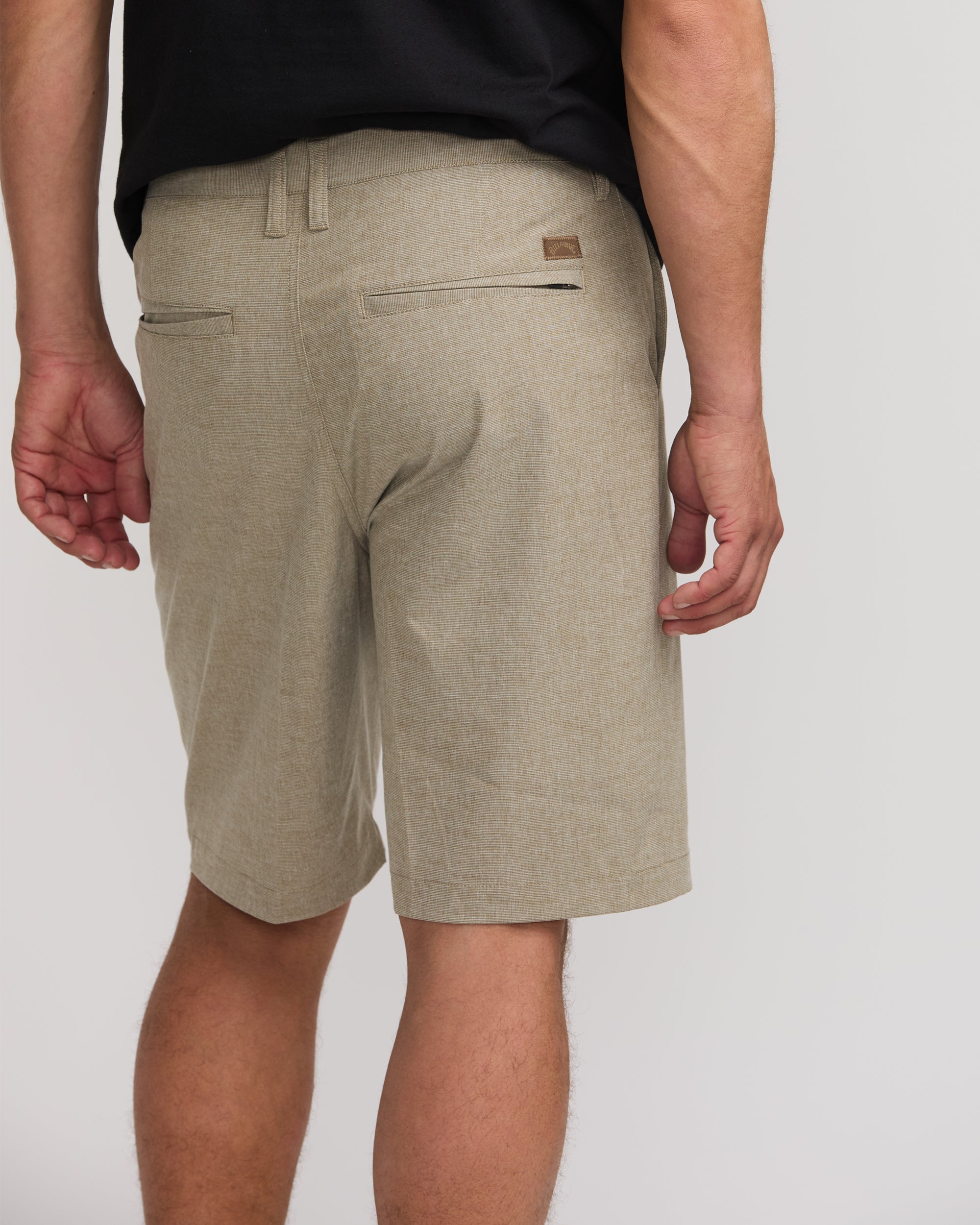 Crossfire Submersible 21" Amphibian Hybrid Shorts - Khaki