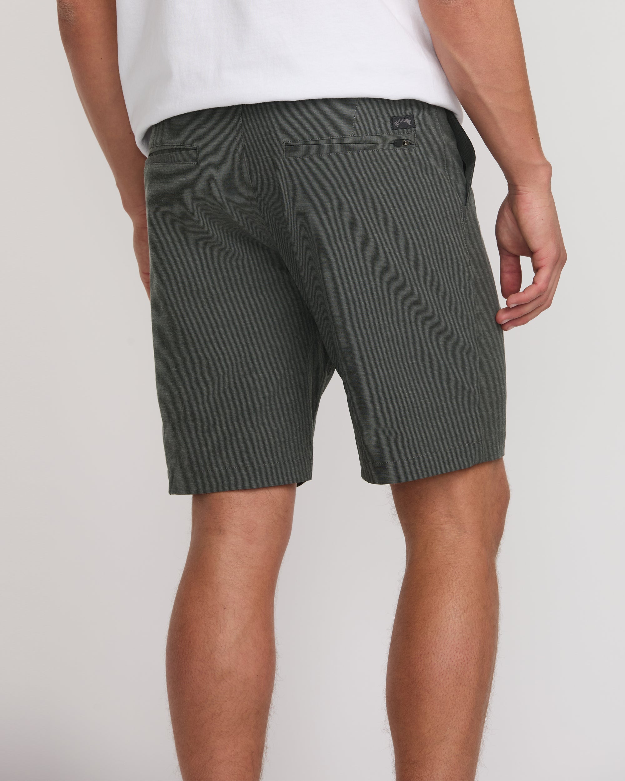 Crossfire Submersible 19" Amphibian Hybrid Shorts - Asphalt