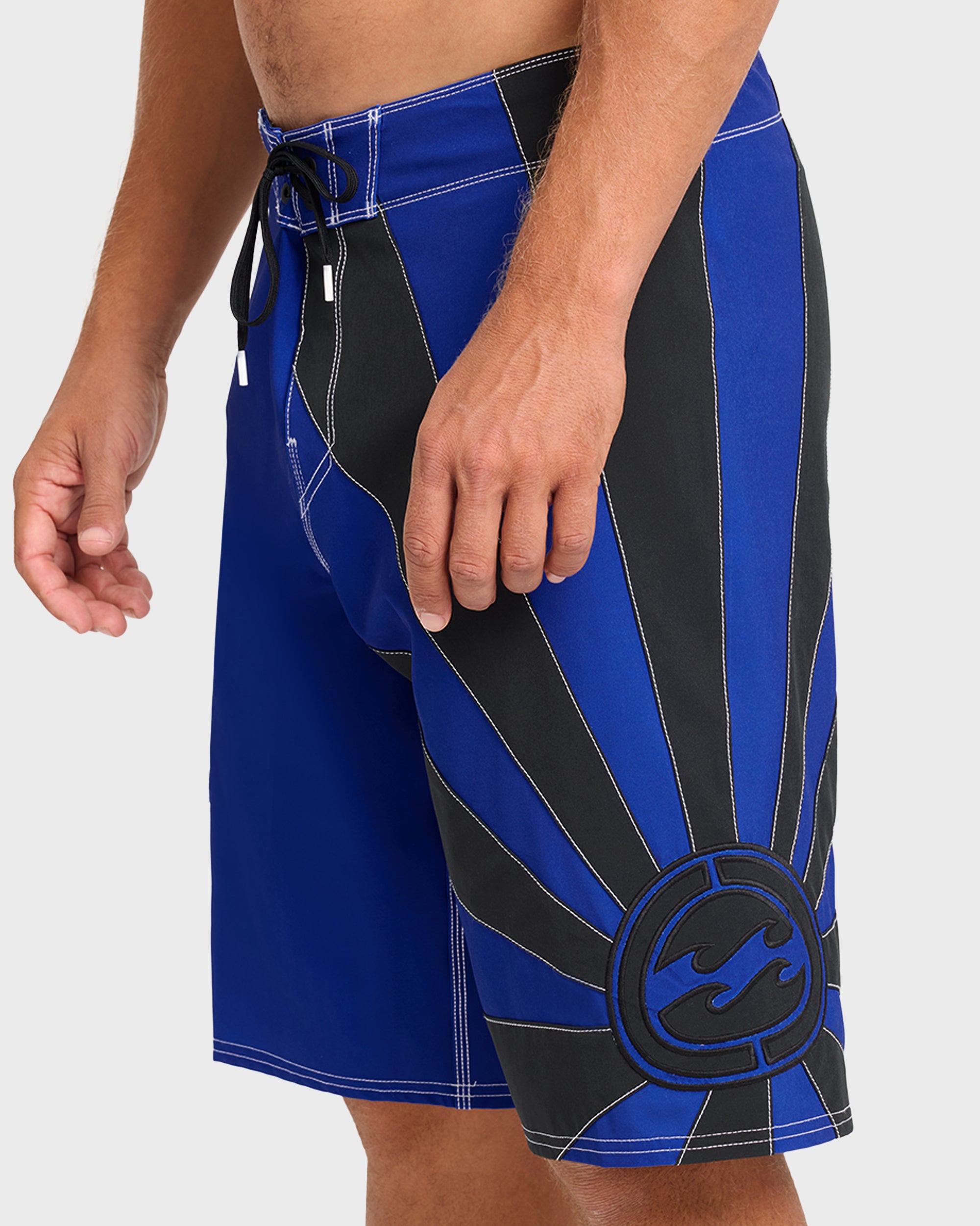 A.I. Rising Sun Pro 22" Boardshorts - Royal