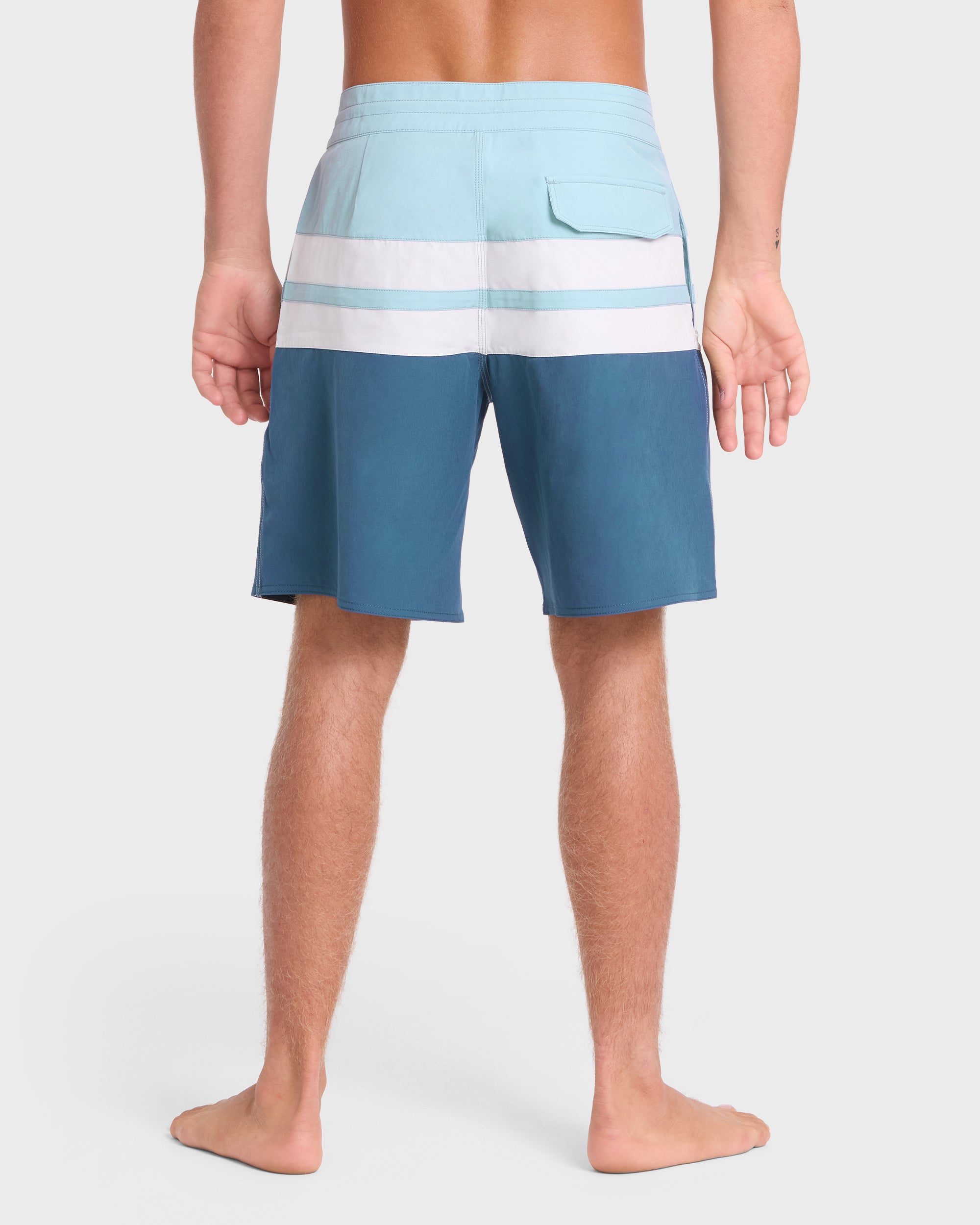 Momentum Lo Tide 18.5" Boardshorts - Blue Fog